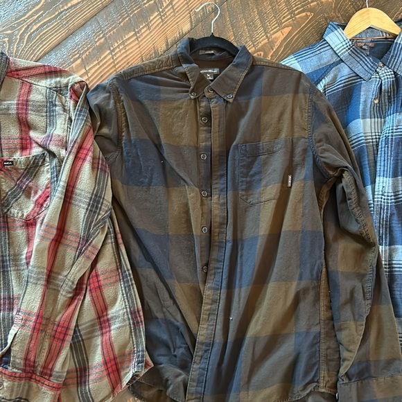 Men's Bundle Of Flannel Shirts - Picture 3 of 5